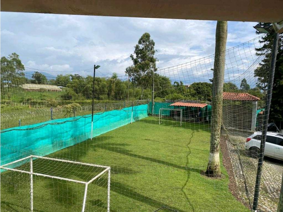 SE VENDE CASA CAMPESTRE (chalet) circasia Quindio. — foto 6
