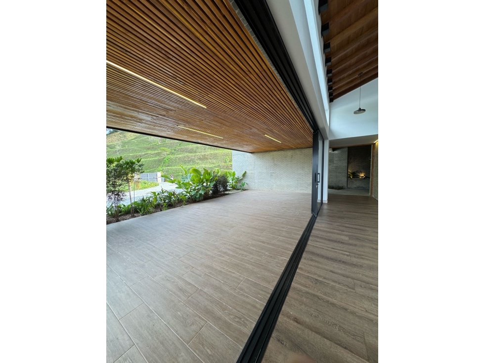 Se vende espectacular finca sector aeropuerto para estrenar — foto 4