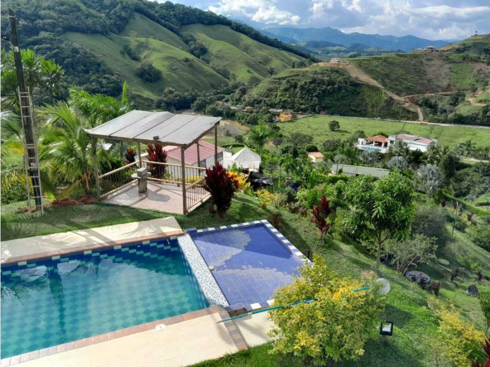 SE VENDE ESPECTACULAR FINCA VIA HATILLO VIA A YOLOMBO — foto 3
