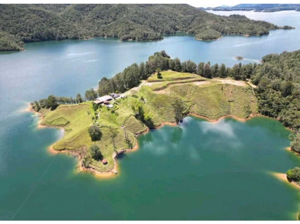 Se vende espectacular lote en guatape antioquia — foto 3