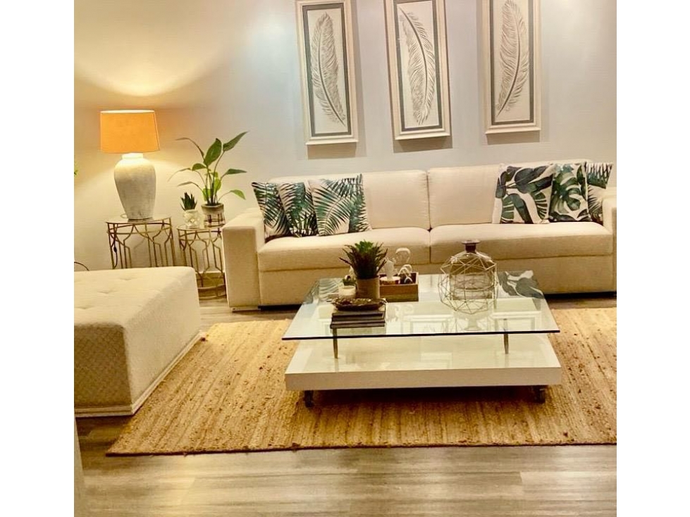 Se Vende exclusiva residencia en La Alameda (LM)