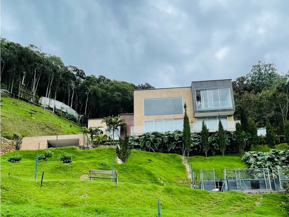 Se vende está espectacular casa campestre en zona exclusiva el retiro. — foto 3