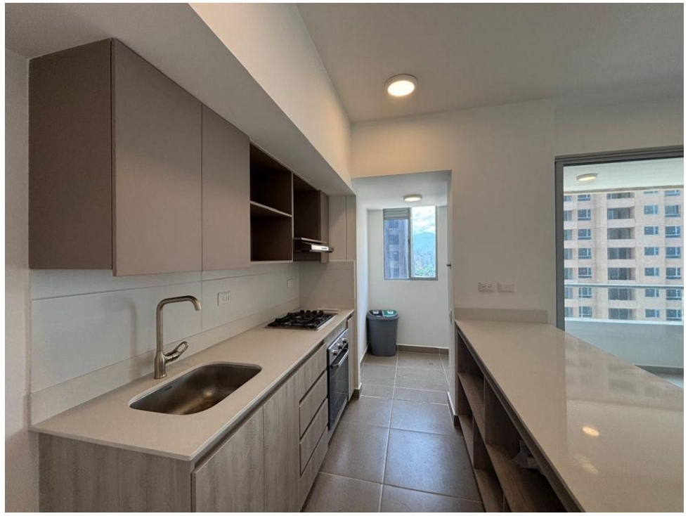 SE VENDE EXCELENTE APARTAMENTO EN MEDELLIN SECTOR CIUDAD DEL RIO — foto 4