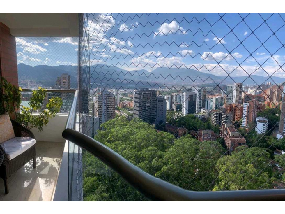 SE VENDE EXCELENTE APTO EN EL POBLADO CON EXCELENTE UBICACIÓN. — foto 4