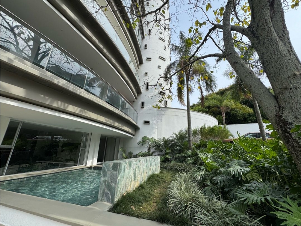 Se vende exclusivo apartamento en Arboleda, Oeste