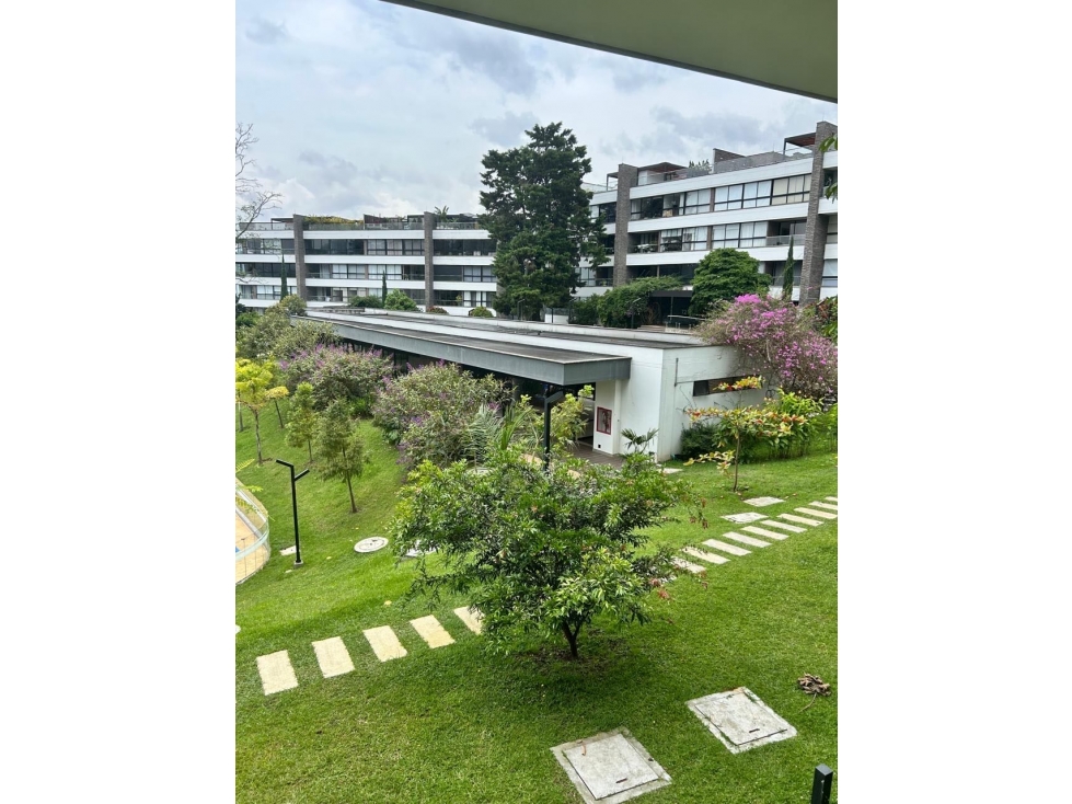 SE VENDE EXCLUSIVO DEPARTAMENTO EN ENVIGADO