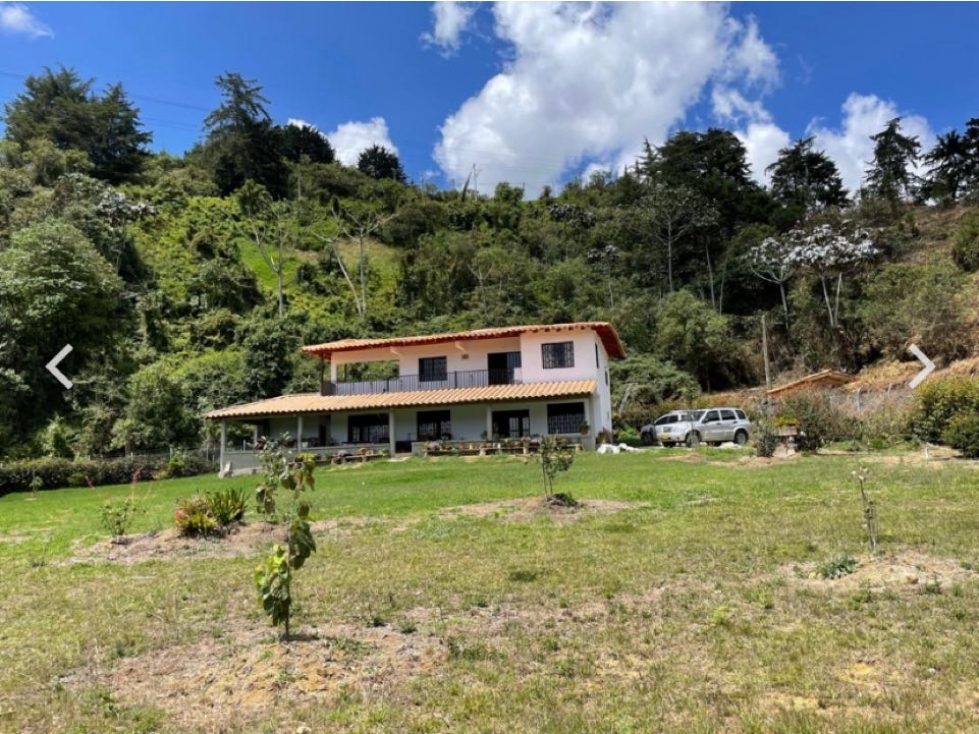 SE VENDE FINCA A 5 MINUTOS DE LA CEJA EN UNIDAD CERRADA — foto 2