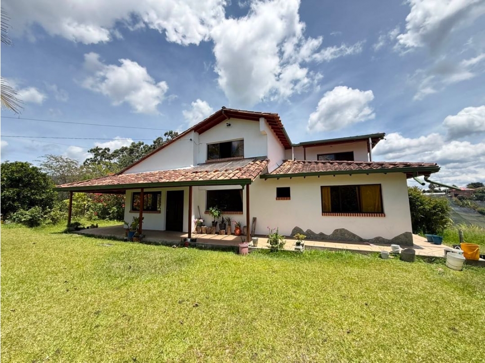 Se vende finca campestre en Betania
