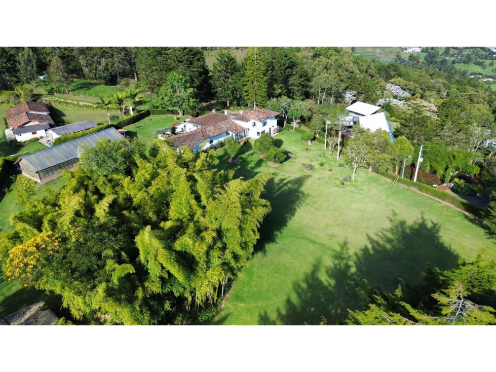 SE VENDE FINCA COLONIAL EN EL RETIRO EXCELENTE ESTADO DE CONSERVACIÓN — foto 4