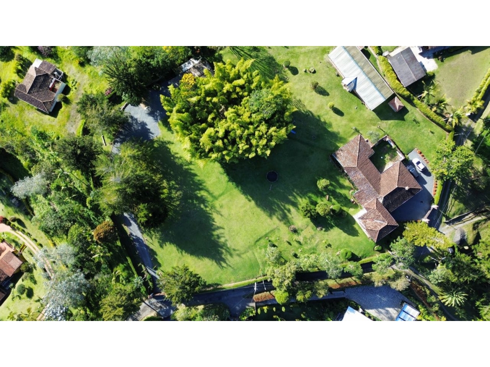 SE VENDE FINCA COLONIAL EN EL RETIRO EXCELENTE ESTADO DE CONSERVACIÓN — foto 5