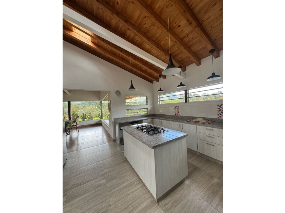 Se vende finca en construcción tradicional en unidad cerrada en La Cej — foto 3