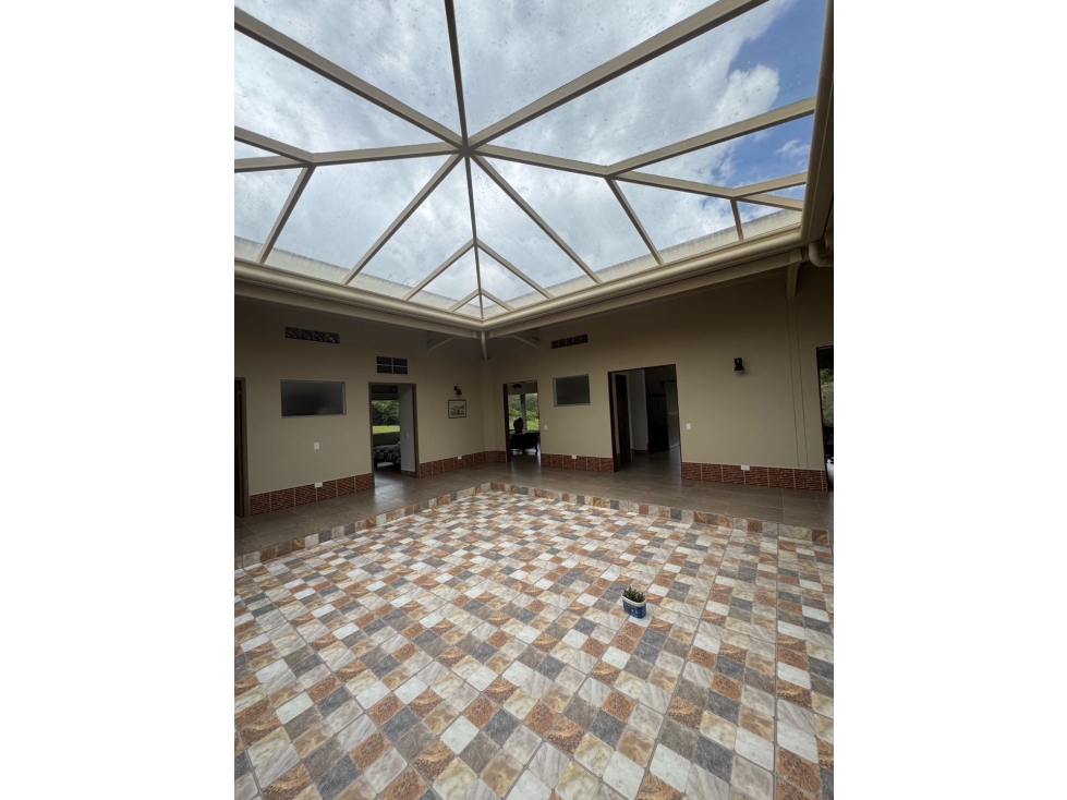 Se vende finca en construcción tradicional en unidad cerrada en La Cej — foto 6