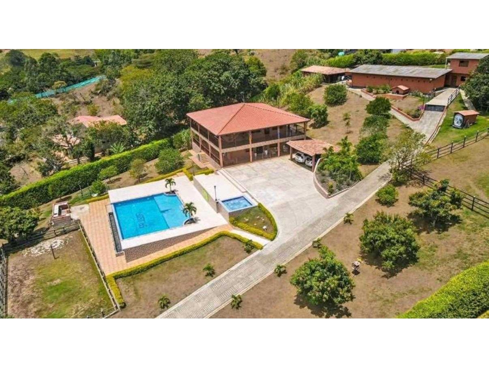 Se vende finca en copacabana antioquia