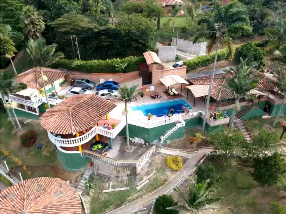 Se vende finca en Girardota antioquia