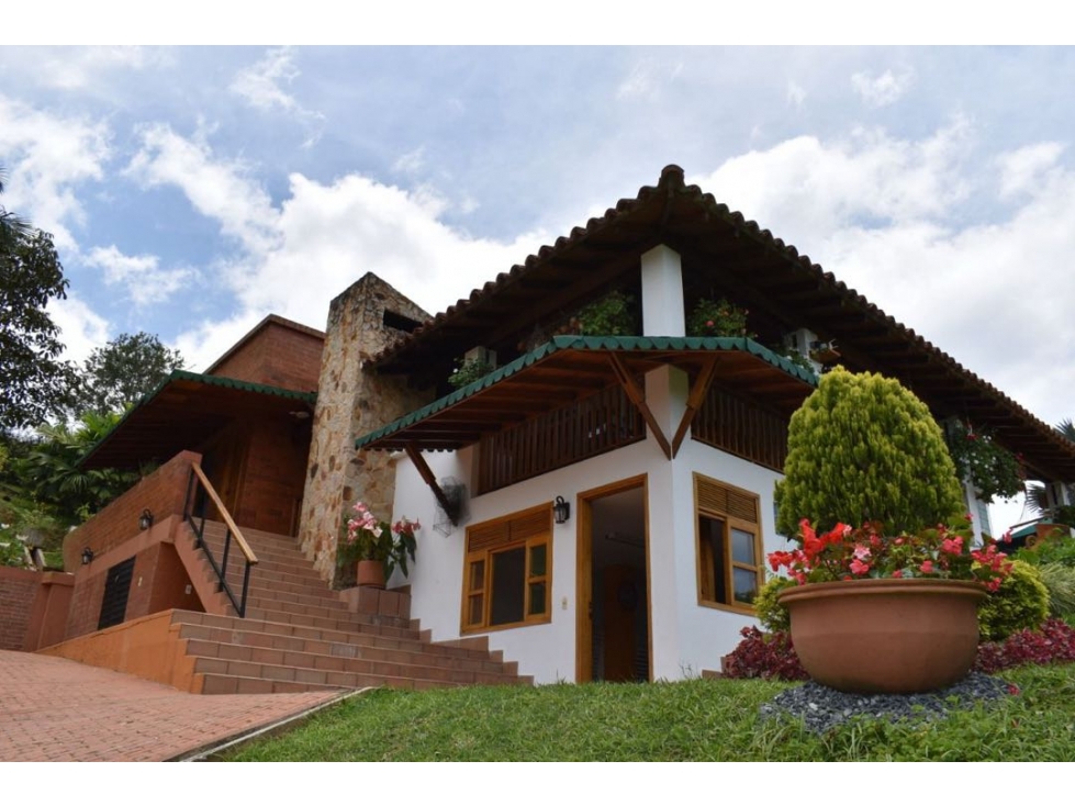 SE VENDE FINCA EN KM28 MMCV