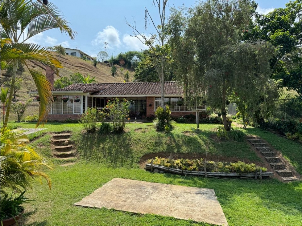 Se vende finca en Km 32 vía al mar - 4