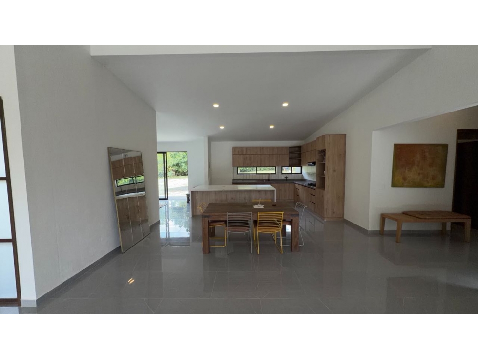 SE VENDE FINCA EN LA CEJA INDEPENDIENTE VIA HACIA LLANOGRANDE PRIMER P - 4