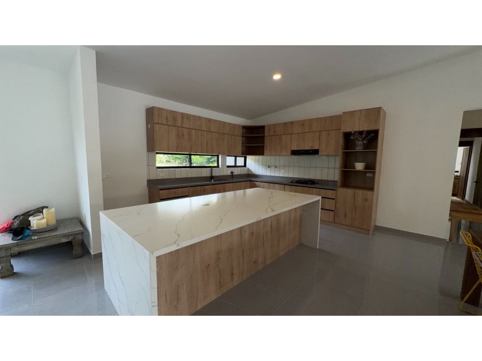 SE VENDE FINCA EN LA CEJA INDEPENDIENTE VIA HACIA LLANOGRANDE PRIMER P - 5