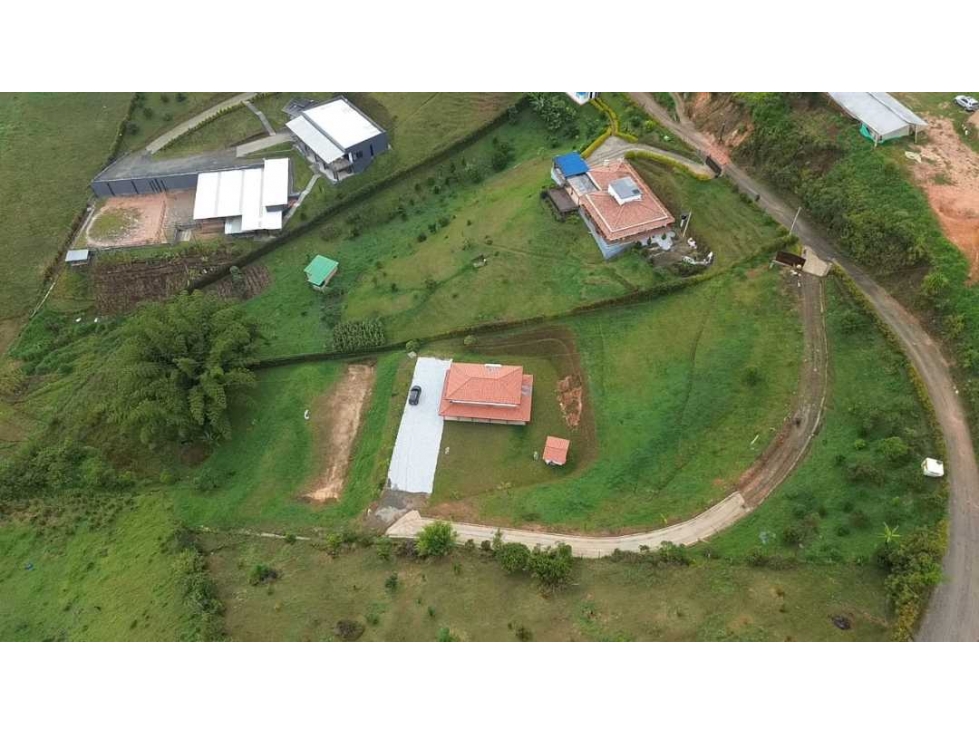 Se vende finca en Marinilla — foto 5