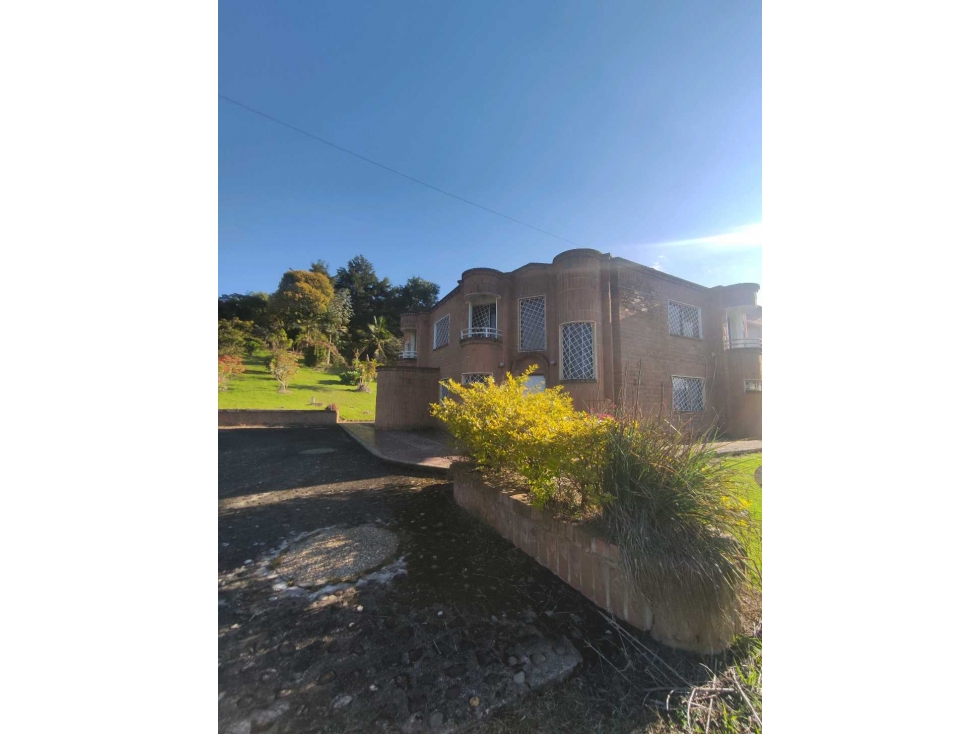 Se vende finca en parcelación via la Ceja la Union — foto 2