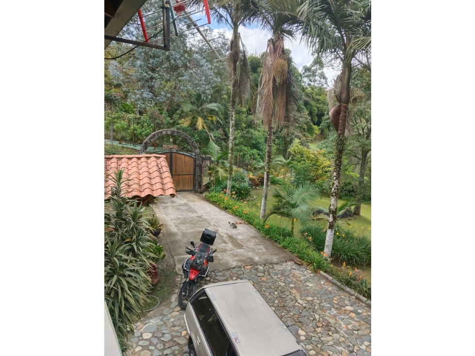 SE VENDE FINCA EN PARCELACION, GUARNE VERED LA CLARA,3 MIN DEL PUEBLO. — foto 3