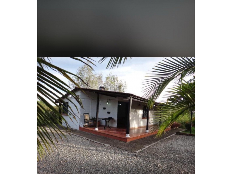 SE VENDE FINCA EN RIONEGRO VDA LAS CUCHILLAS ÁREA LOTE 7397 m2 negocia