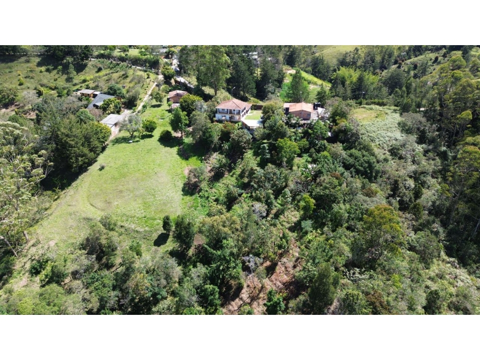 SE VENDE FINCA EN RIONEGRO VEREDA LOS PINOS $1.160 millones para desca — foto 4