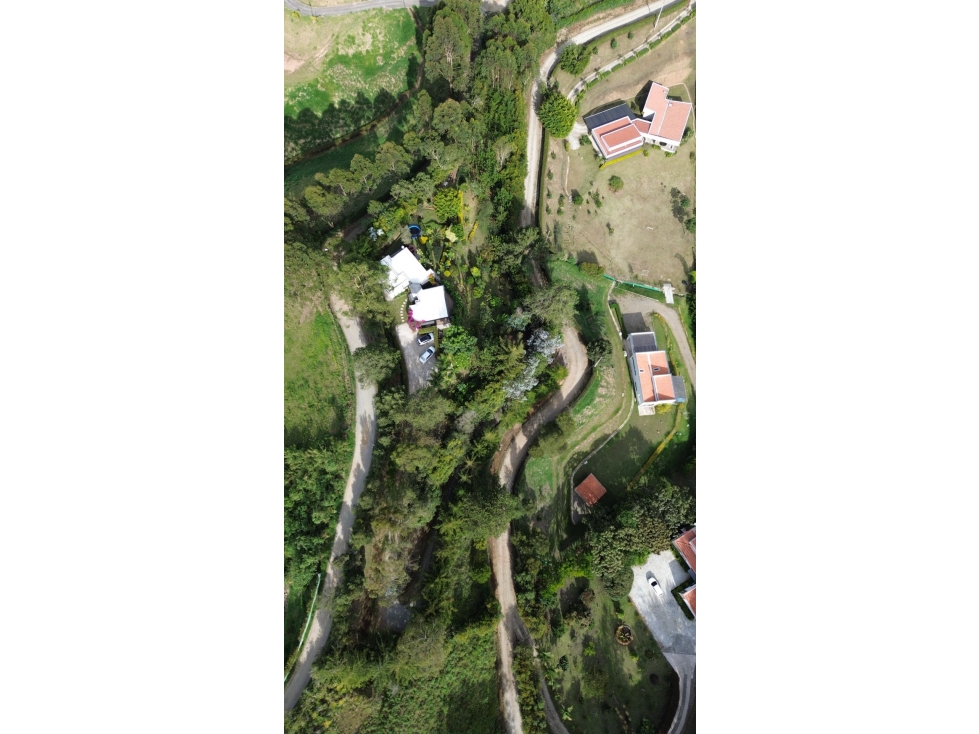 SE VENDE FINCA ENTRE EL CARMEN Y RIONEGRO PARCELACIÓN CERRADA [terrav] — foto 3