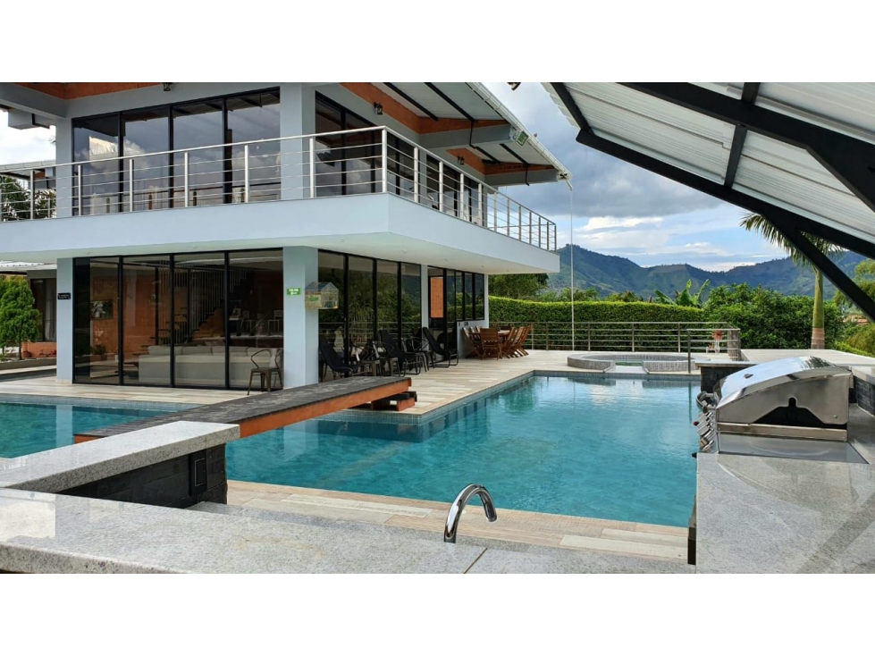 Se vende finca hotel crucero de Combia Pereira