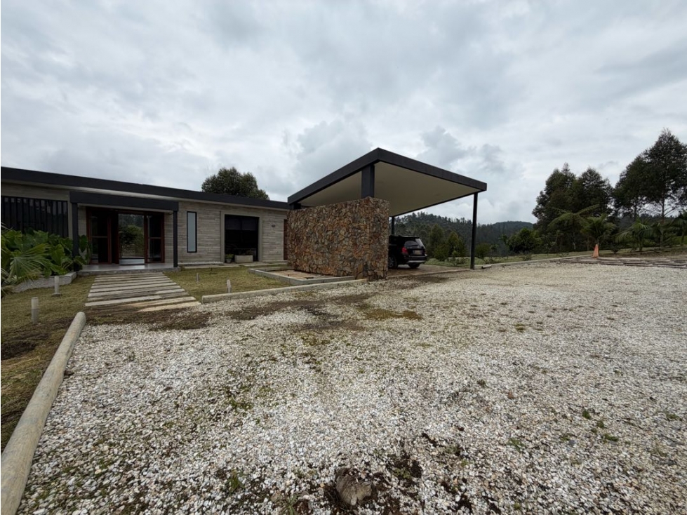 SE VENDE FINCA INDEPENDIENTE EN EL RETIRO VEREDA PORTENTO VÍA LA CEJA — foto 4