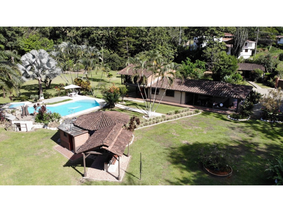 Se vende Finca - Norma turística e industrial - Barbosa - 1