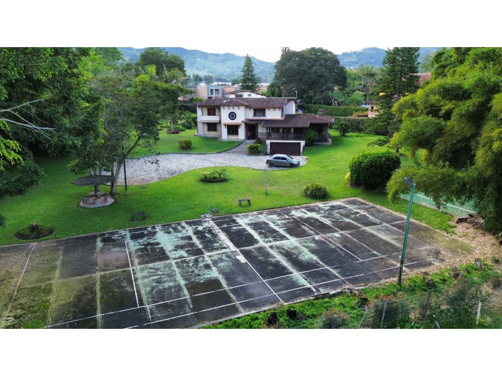 SE VENDE FINCA O LOTE PARA DESARROLLO DE PROYECTO URBANÍSTICO LA CEJA — foto 4