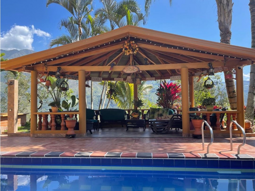 SE VENDE FINCA-BARBOSA,2CASAS INDEPENDIENTES - 2