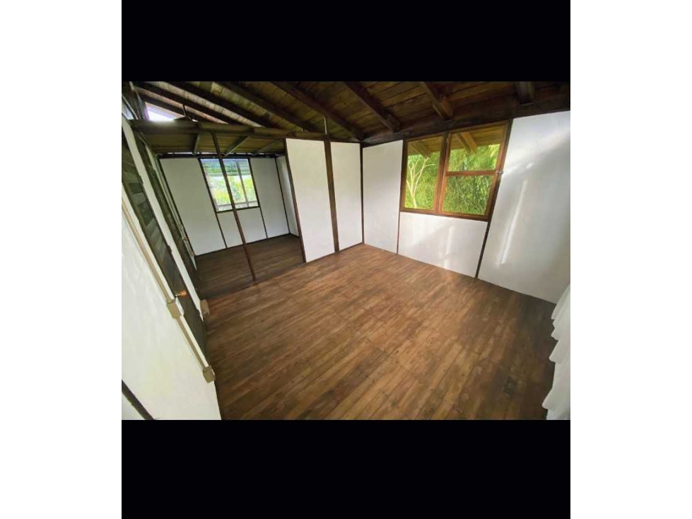 SE VENDE CASA CAMPESTRE , LA FLORIDA - 3