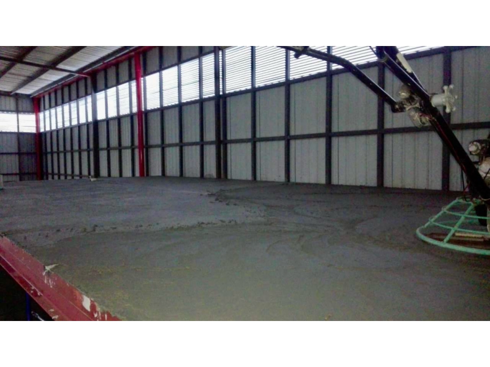 SE VENDE GALERA EN LA 24 DE DICIEMBRE — foto 3