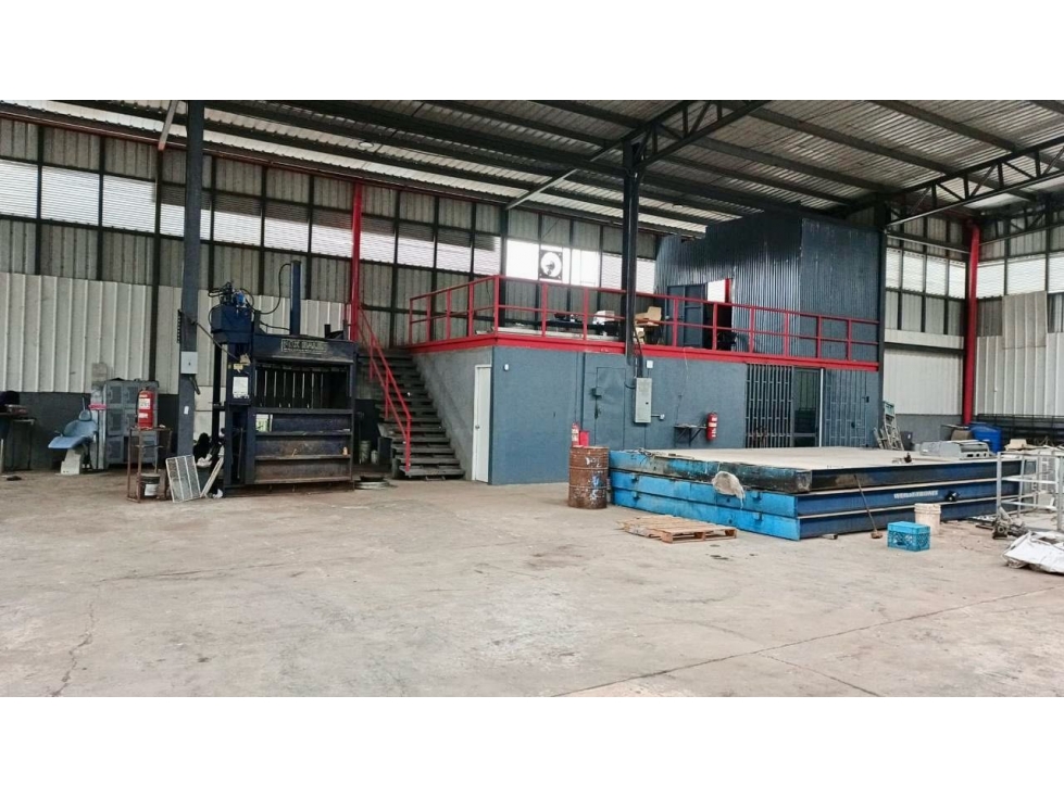 SE VENDE GALERA EN LA 24 DE DICIEMBRE — foto 6