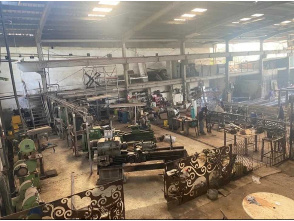 Se Vende/Alquila Galera Industrial en Pedregal de 1200m2 - 5