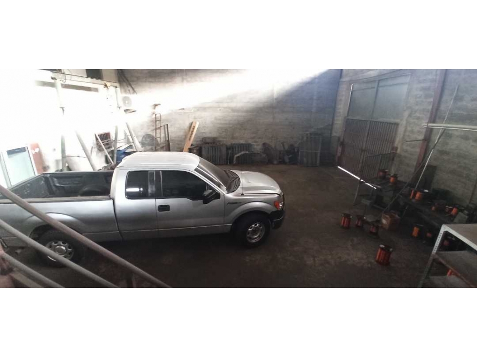 SE VENDE GALERA EN RIO ABAJO - 4