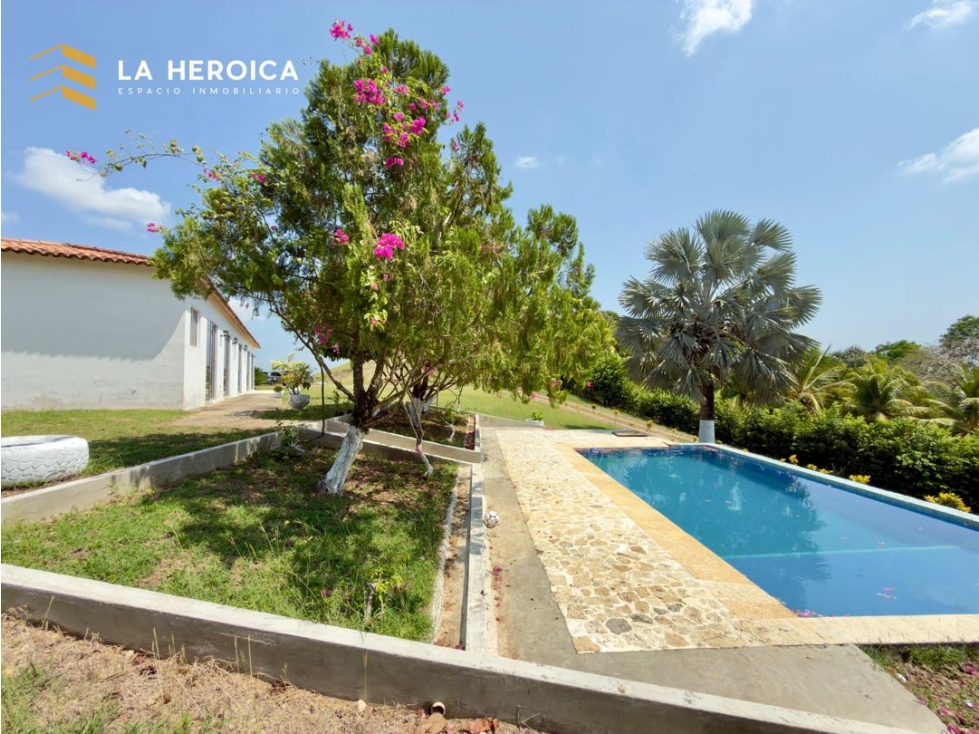 SE VENDE HACIENDA ENTRE TURBACO Y ARJONA - 3