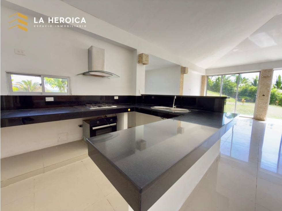 SE VENDE HACIENDA ENTRE TURBACO Y ARJONA - 6
