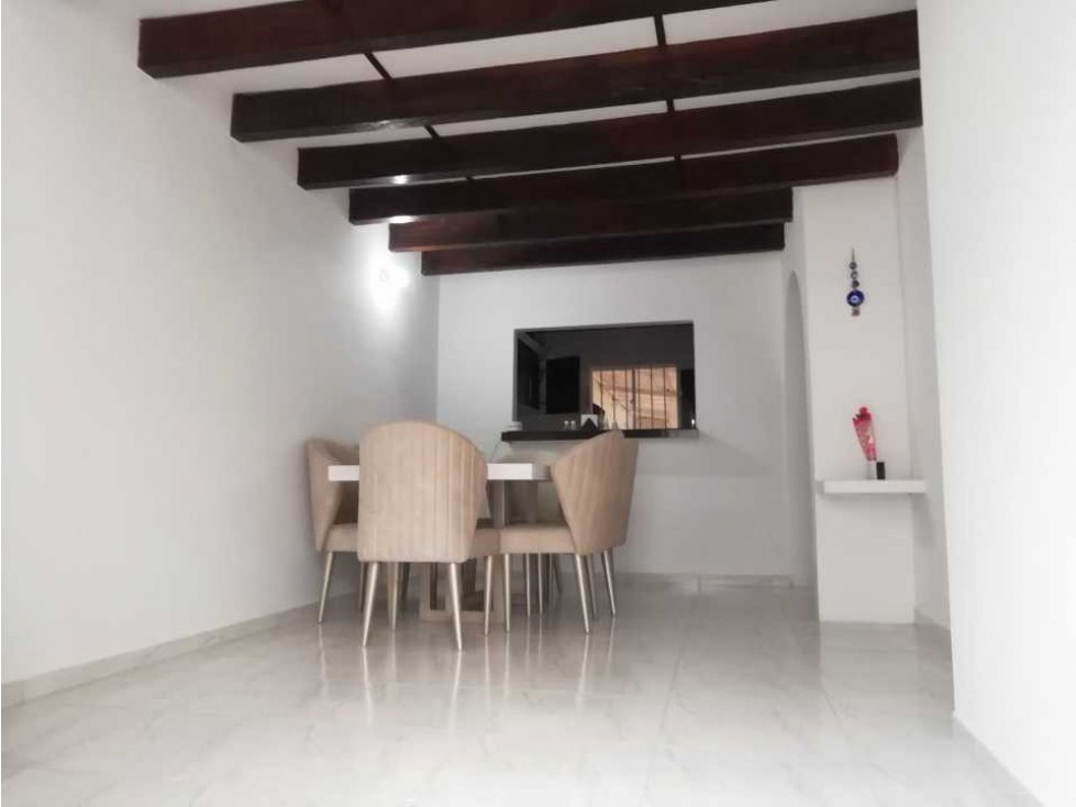 SE VENDE CASA AMPLIA Y MODERNA EN ALAMEDA LA VICTORIA - CARTAGENA — foto 2