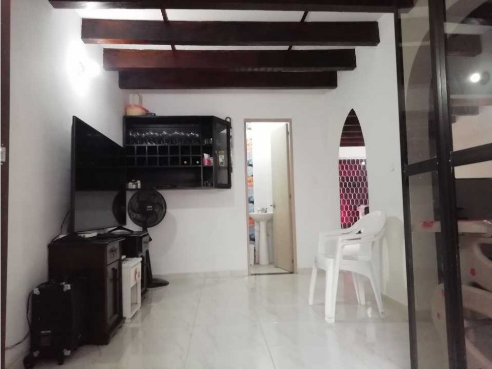 SE VENDE CASA AMPLIA Y MODERNA EN ALAMEDA LA VICTORIA - CARTAGENA — foto 5
