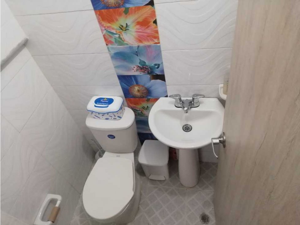 SE VENDE CASA AMPLIA Y MODERNA EN ALAMEDA LA VICTORIA - CARTAGENA — foto 6