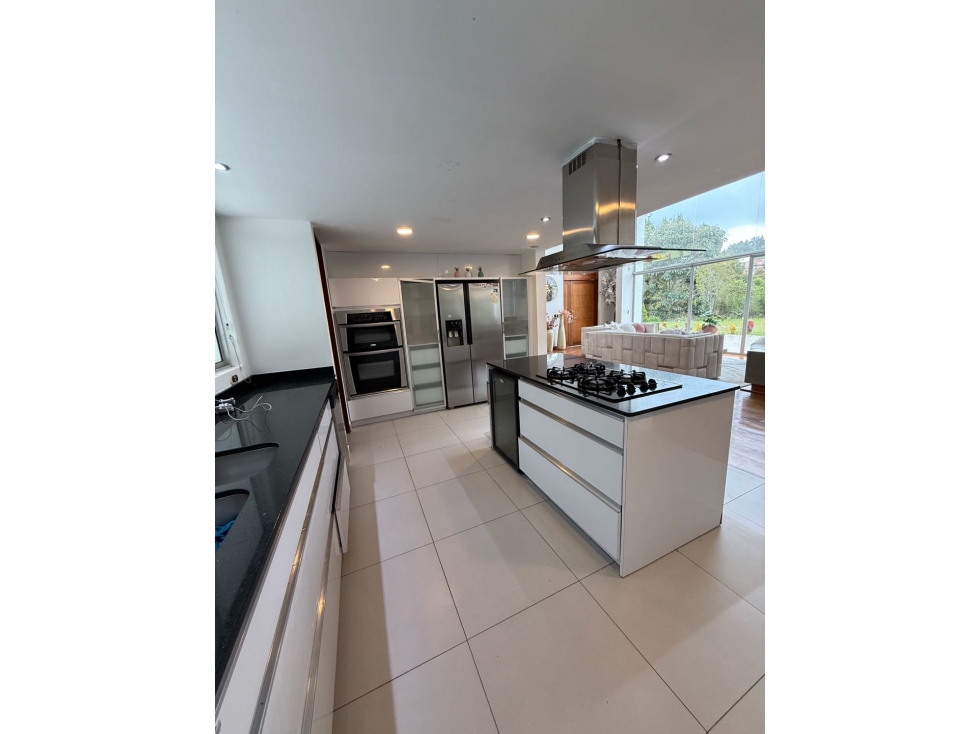 SE VENDE HERMOSA CASA CAMPESTRE EN ENVIGADO, SECTOR ALTO DEL ESCOBERO. — foto 6