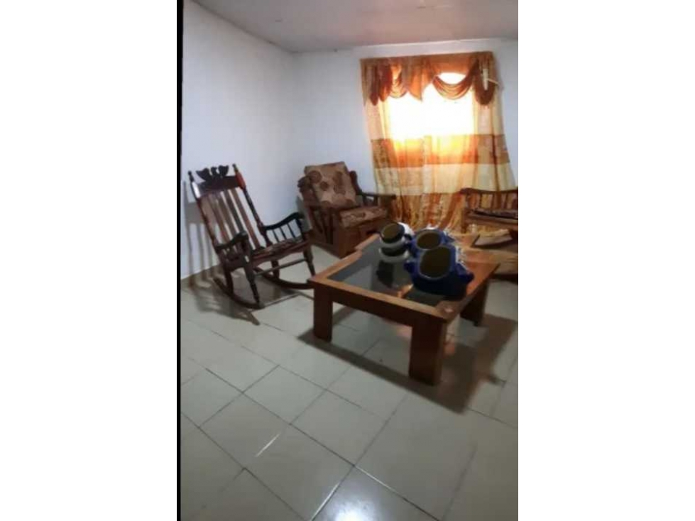 Se Vende Hermosa Casa con Patio trasero en la Urbanización Don Bosco — foto 4