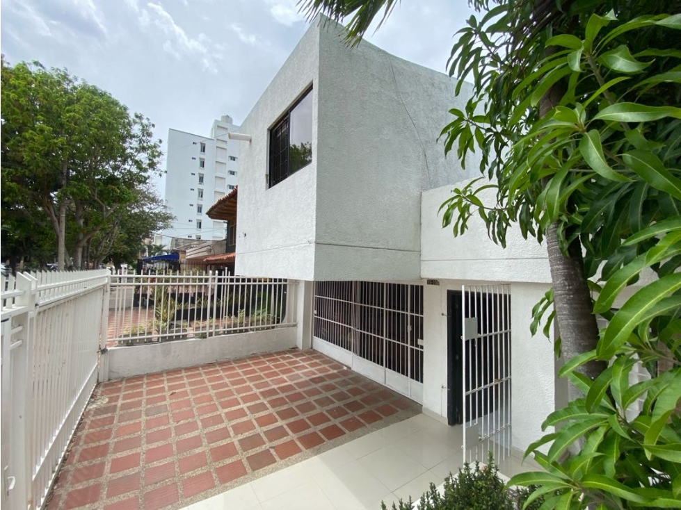Se vende hermosa casa de dos niveles barrio porvenir barranquilla