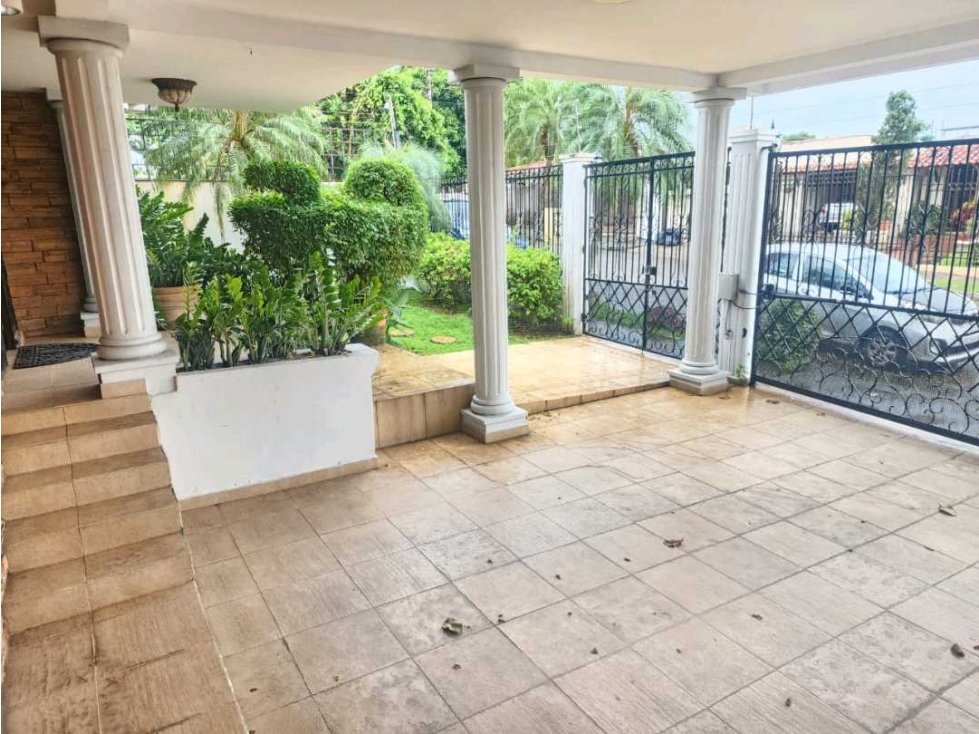 CASA COMERCIAL O RESIDENCIAL EN BETANIA EN VENTA — foto 5