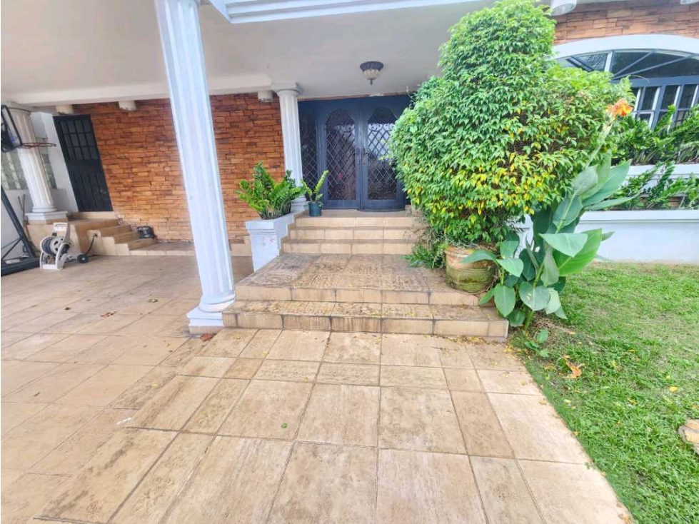 CASA COMERCIAL O RESIDENCIAL EN BETANIA EN VENTA — foto 2