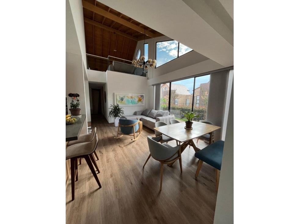 SE VENDE HERMOSA CASA DE UN NIVEL MÁS ALTILLO — foto 3