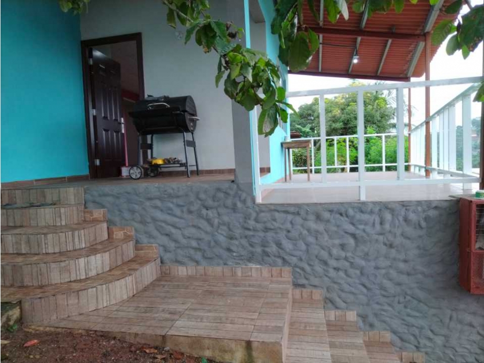 Se Vende Hermosa casa en Arraijan (Burunga)